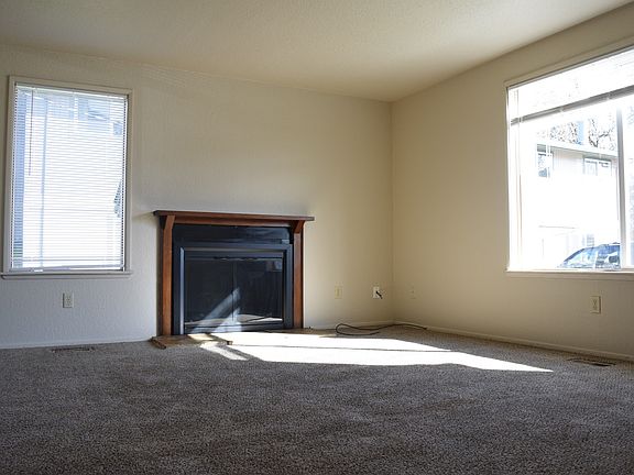 4th image of 247-259 S 13th St #249