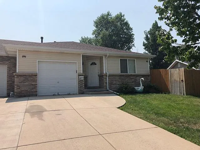 585 Depew Ct — Photo 5