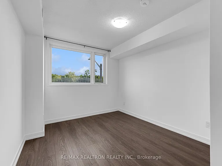 1135 Cooke Blvd #114 — Photo 13