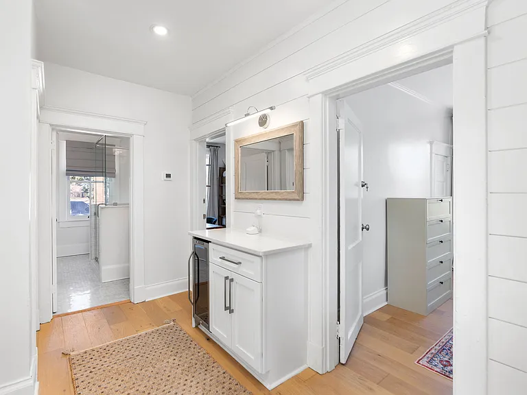 175 Madison Ln — Photo 17