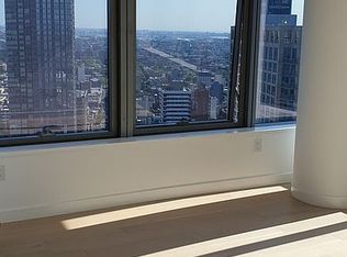 3 Court Sq #3908, Long Island City, NY