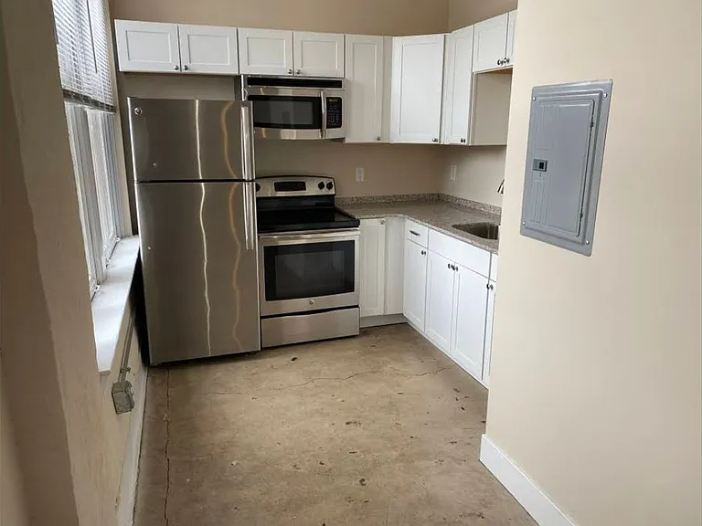 Ray Commons — Photo 11