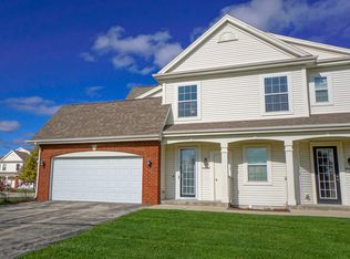 W205N16480 Cranberry Creek Ln, Jackson, WI 53037