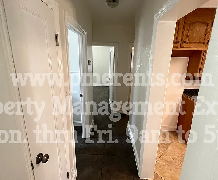 1759 Middlefield Ave — Photo 18