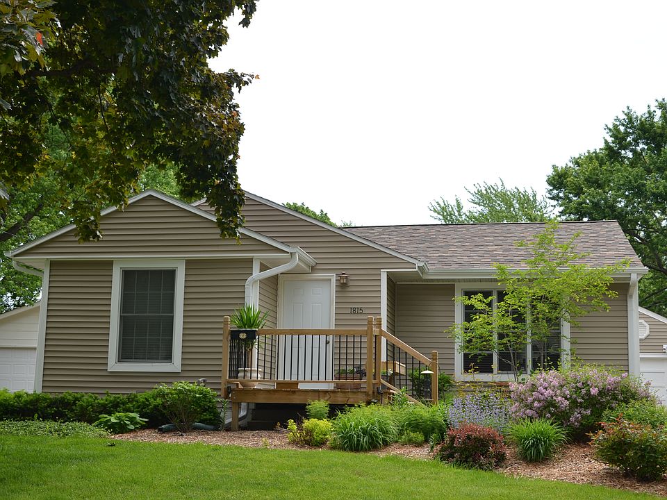 1st image of 1815 61st St