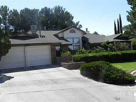 1st image of 872 Hempstead Dr