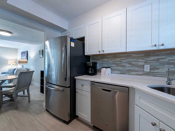 5th image of 18081 SE Country Club Dr #761