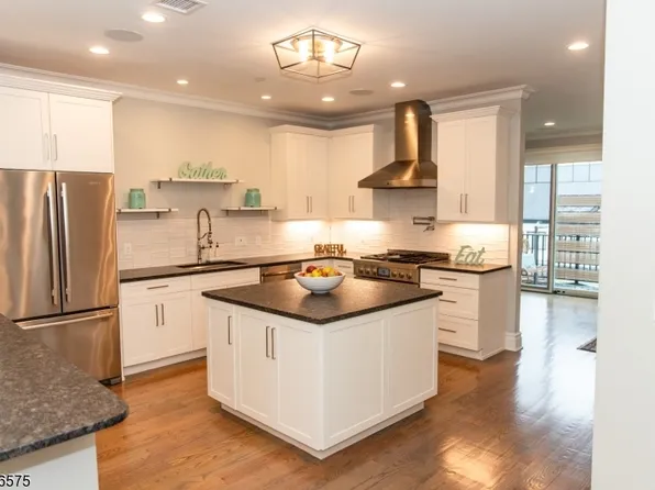 4 Hanover Rd #C1, Florham Park Boro, NJ 07932