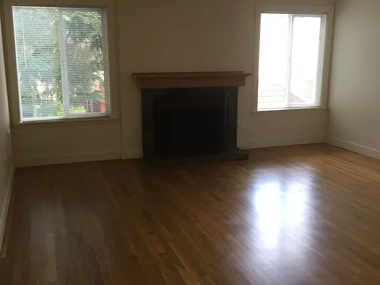 2801 N Ainsworth St #2 — Photo 9