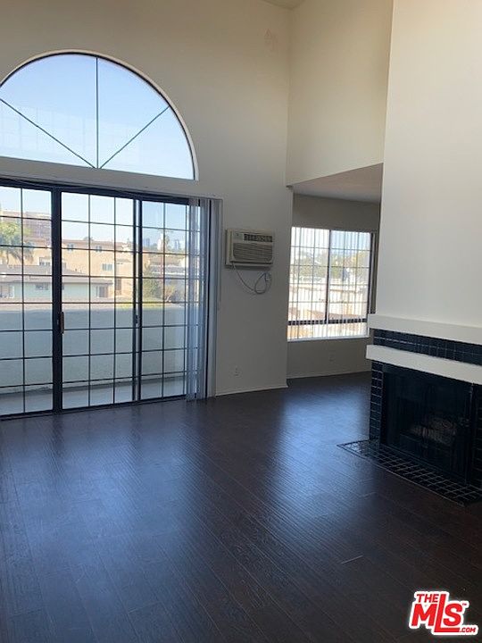 1st image of 3648 Motor Ave #202