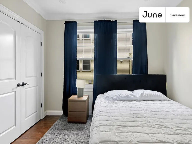 490 Washington St — Photo 18