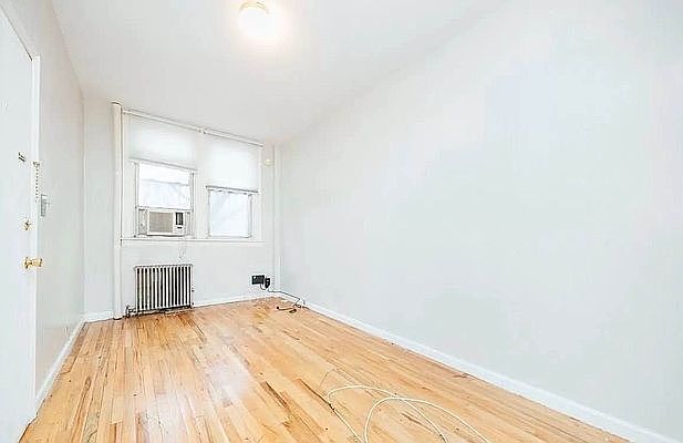 1st image of 133 Meserole St APT 1A