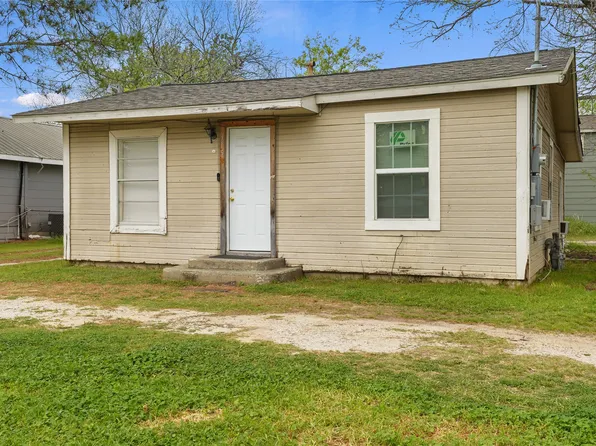 315 Ritchey St, Gainesville, TX 76240