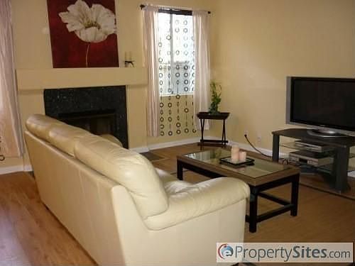 2nd image of 16160 Avenida Venusto APT 3