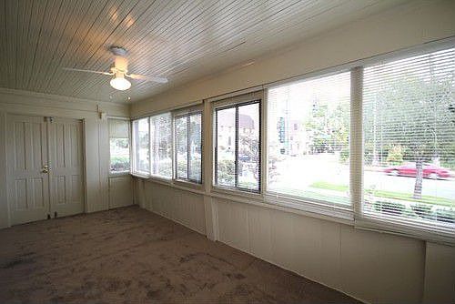 3rd image of 325 S Los Robles Ave APT 1