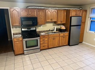 1130 Luzerne St, Scranton, PA 18504