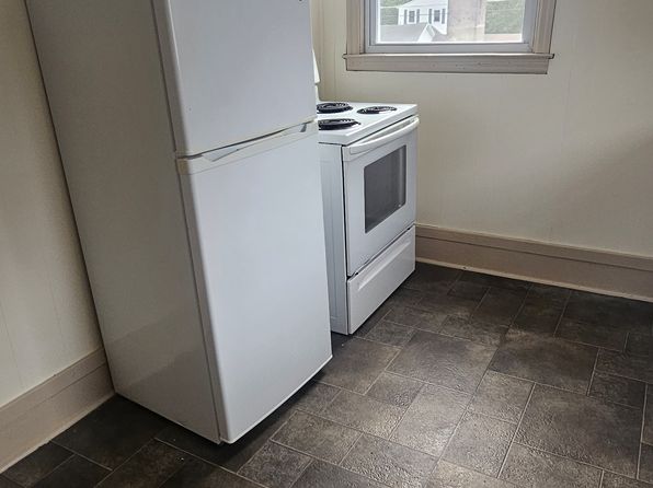 315 1/2 N Robert St