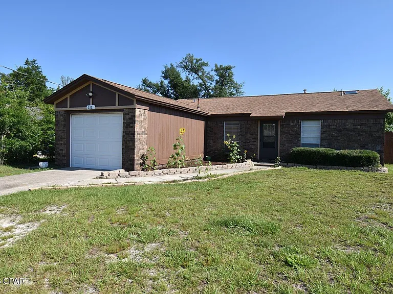 6321 Lance St — Photo 2