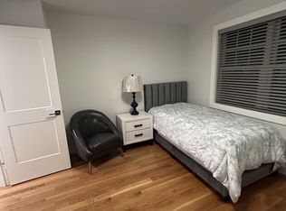 20 Yuill Cir, Hyde Park, MA 02136