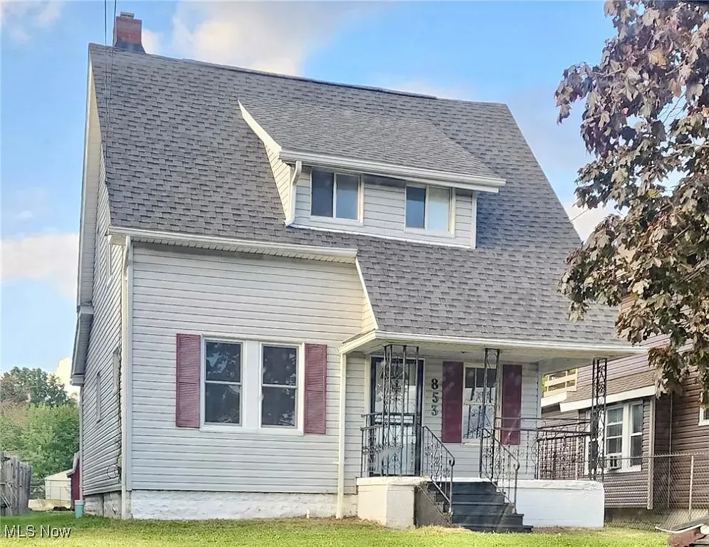 3 bed, 1166 sqft, $1,250 — Photo 1