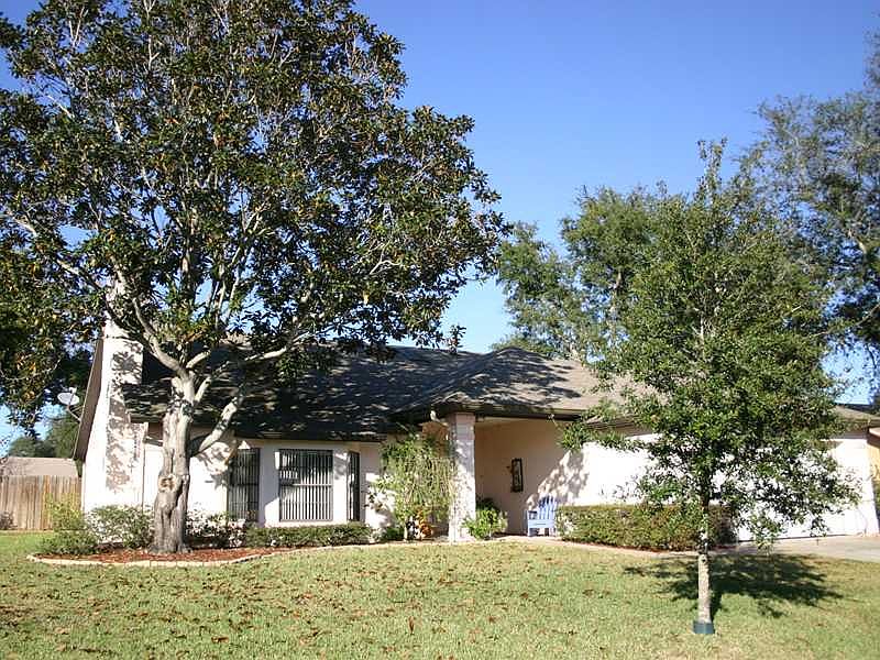 1st image of 1307 Cove Pl