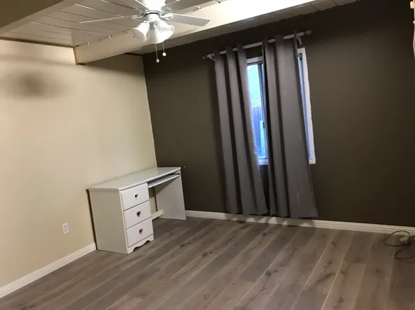 760 Hamilton Ave, Menlo Park, CA 94025