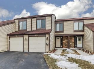 754 Biloxie Ct, Carol Stream, IL