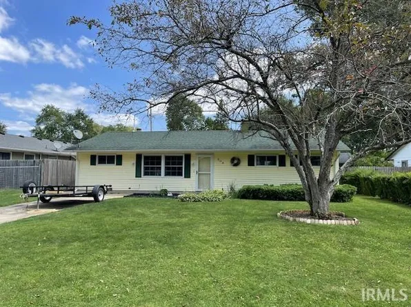 206 N Shellbark Rd, Muncie, IN 47304