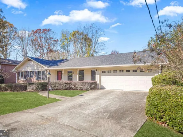 6825 Tilton Ln, Doraville, GA 30360