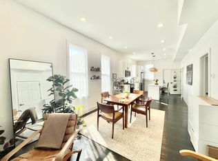 2915 W McLean Ave #2, Chicago, IL 60647