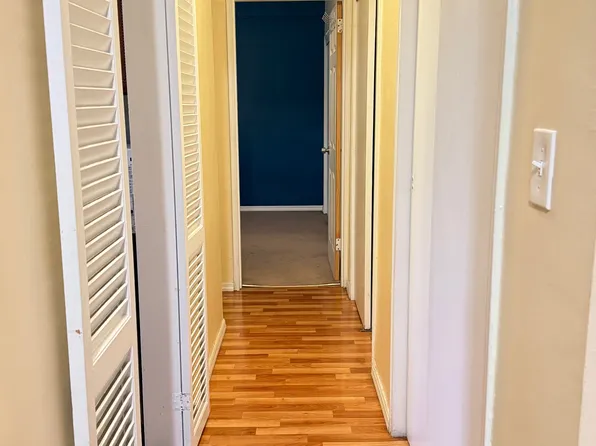 100-25 Queens Boulevard image 5 of 9