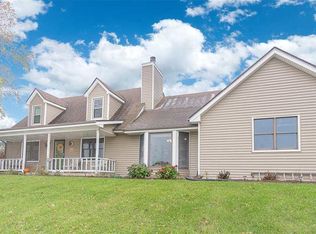 8450 Winnebago Ln, Byron, IL 61010