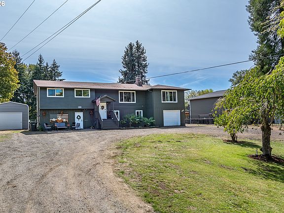 3rd image of 2150 Del Rio Rd