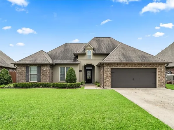 69172 Taverny Ct, Madisonville, LA 70447