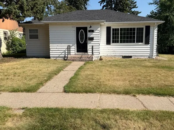 108 Seminole Ave, Bismarck, ND 58501
