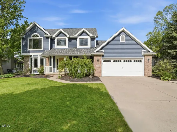730 Parkview Dr, Findlay, OH 45840