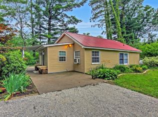 11472 N 570 W, Demotte, IN 46310