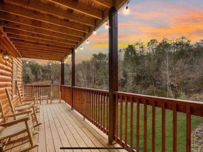 804 String Run Way, Pigeon Forge, TN, 37863