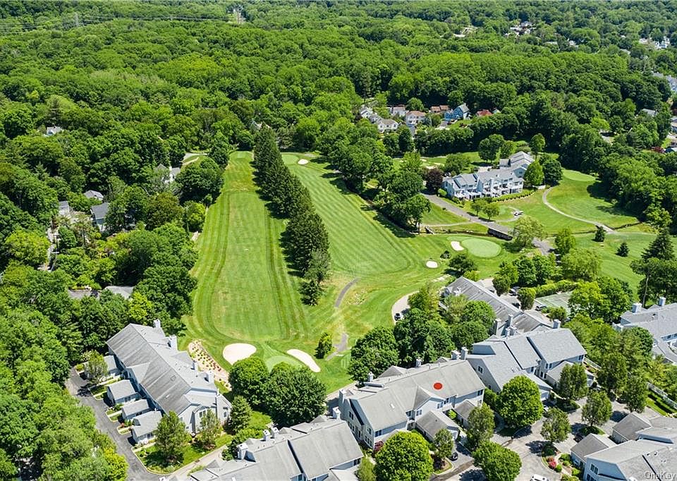 1st image of 19 Country Club Ln