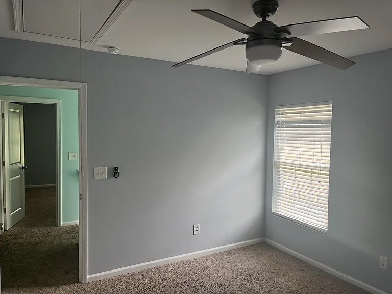 292 Mayfield Dr — Photo 8