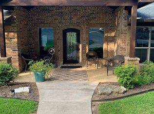 128 N Skyline Ct, Cresson, TX 76035