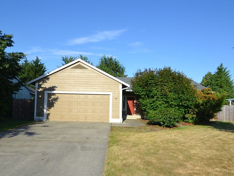 1st image of 21518 41st Ave E