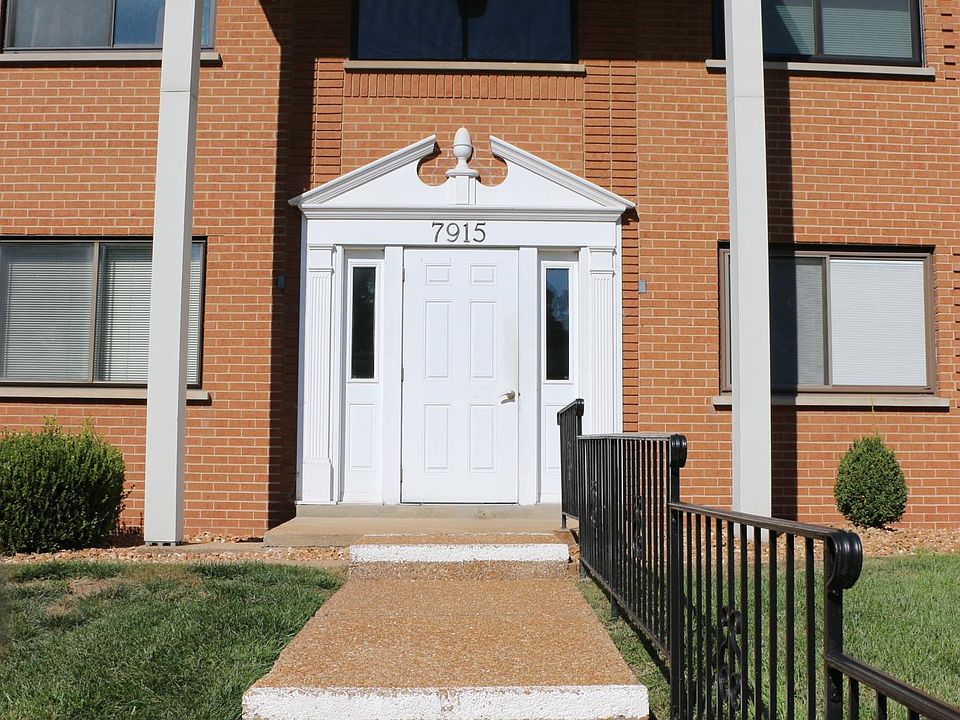 1st image of 7915 Camelot Ln