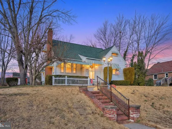 821 N Hanover St, Pottstown, PA 19464