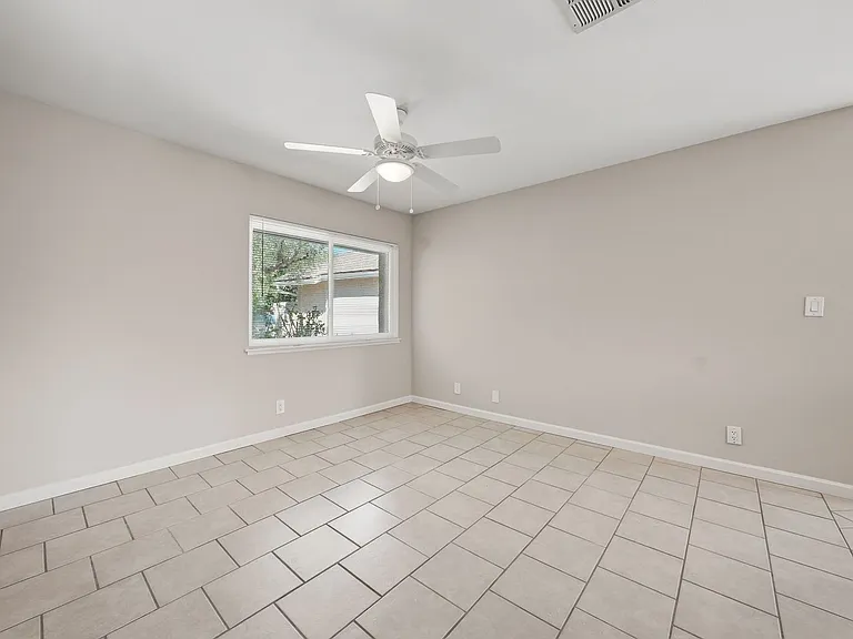 25634 Salceda Rd — Photo 11