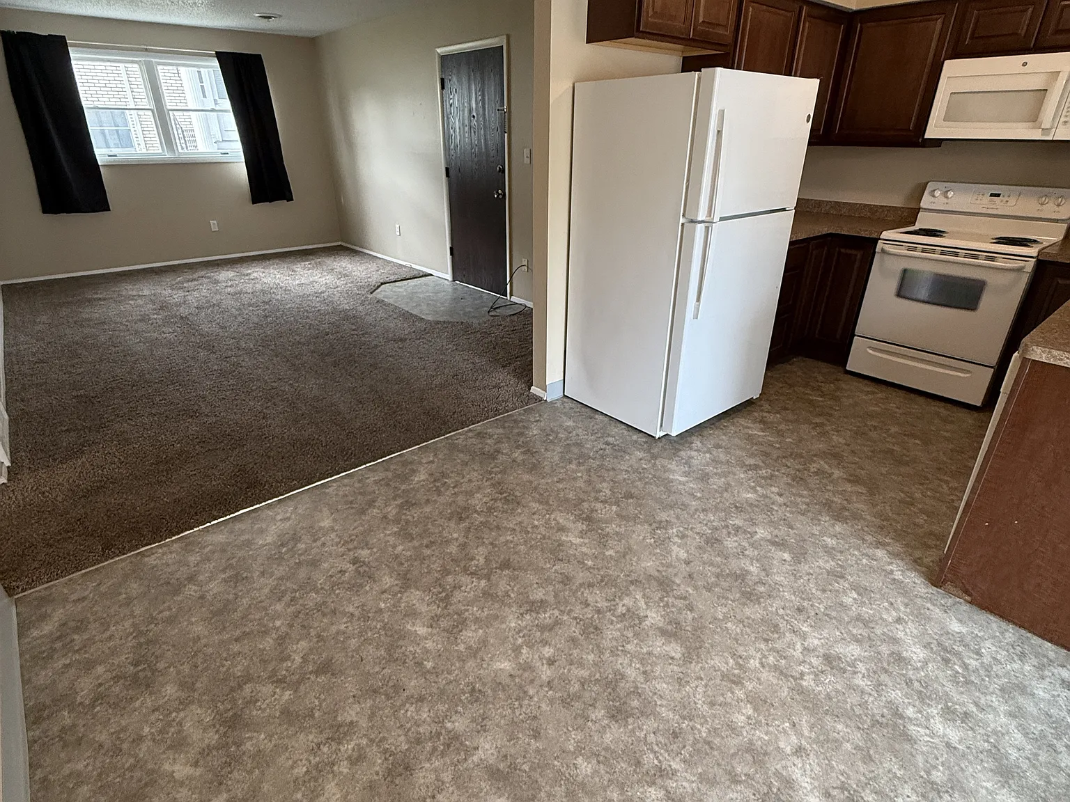 4236 Central Avenue - 4 — Photo 4