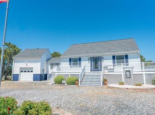 5504 Amrien Circle Dr, Chincoteague, VA 23336