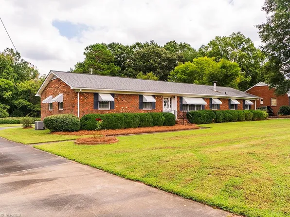 713 N State Highway 87, Burlington, NC 27217