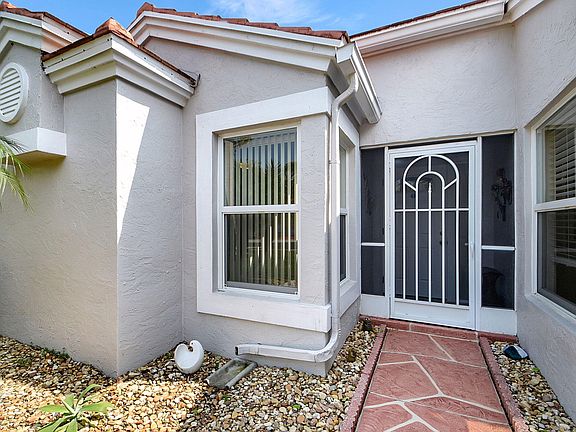3rd image of 6118 Brightwater Terrace