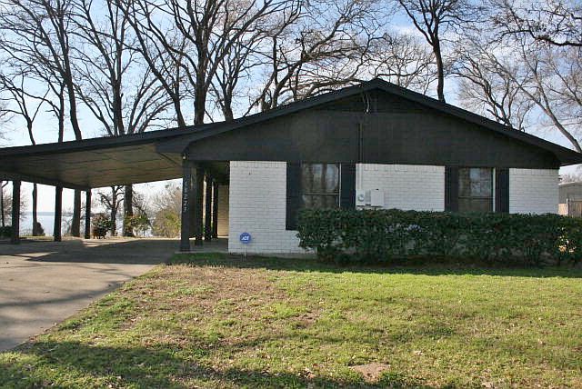 1st image of 18223 Briarwood Dr